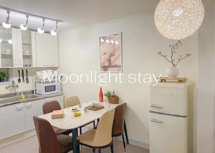 Moonlight Stay Seoul